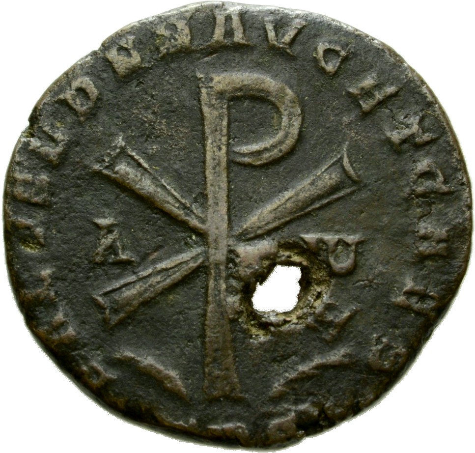 RIC VIII Treveri 327 Magnentius reverse, ☧ flanked by A and ω