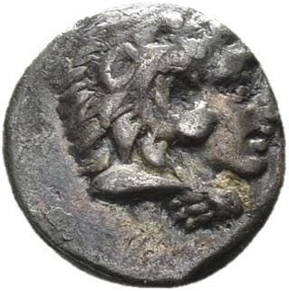 HOUGHTON Seleucid Coins (part 1) 216.6b Seleucus I obverse, Beardless head of Heracles right wearing lion skin headdress
