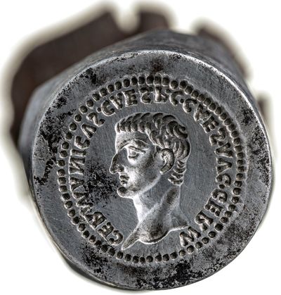 RIC I (second edition) Gaius/Caligula 25