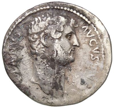 RIC II Hadrian 483