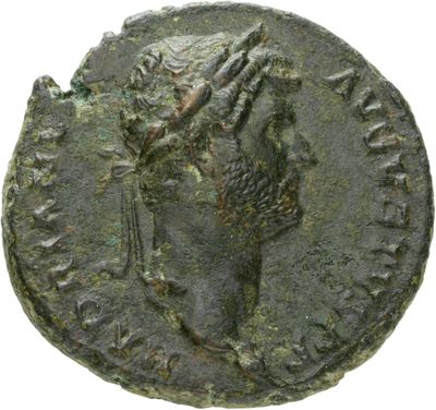 RIC II Hadrian 975b