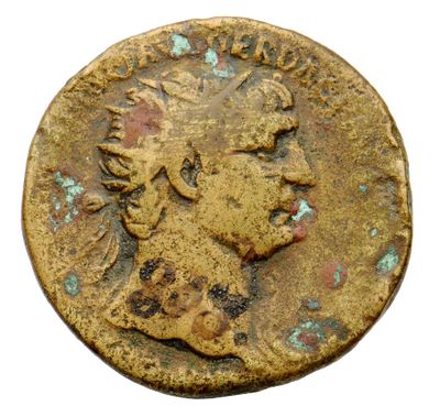 RIC II Trajan 586