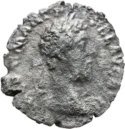 RIC III Commodus 122A