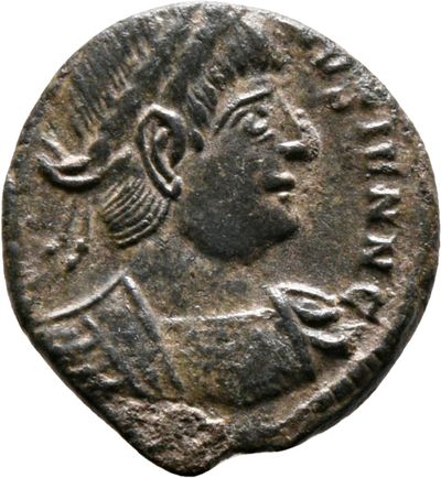 RIC VII Treveri 586